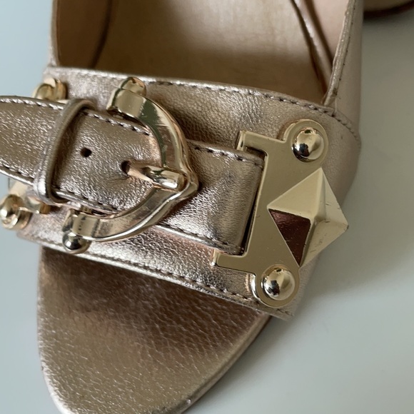 ALDO Genuine Leather Gold Heels - Picture 3 of 6